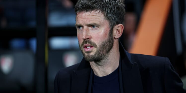 What happened in the 100th minute at Bournemouth shows why Man United need three midfielders, not two