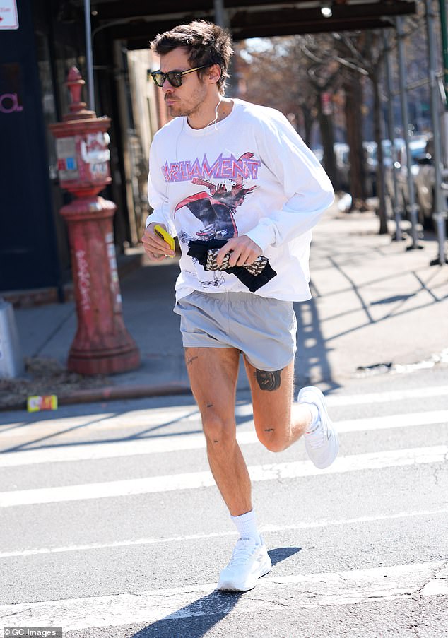 The One Direction icon is said to have invested in the high-tech machine to help repair and rejuvenate his muscles after intense workouts and performances