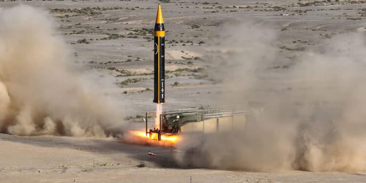 The 20-minute warning UK would have if Iran launched terrifying missile