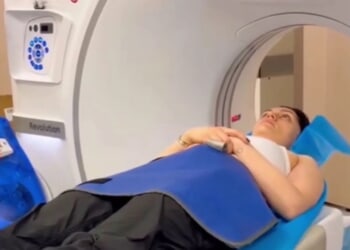 Jessie J rushed to hospital for MRI scan after fears she'd 'broken her neck' following car injury