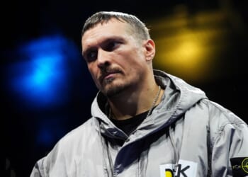 Oleksandr Usyk makes sensational career switch as heavyweight boxing king lands another title with new side hustle