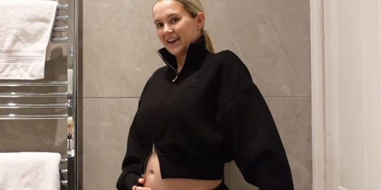 Pregnant Molly-Mae Hague makes 'concerning' move as she sparks fresh health fears