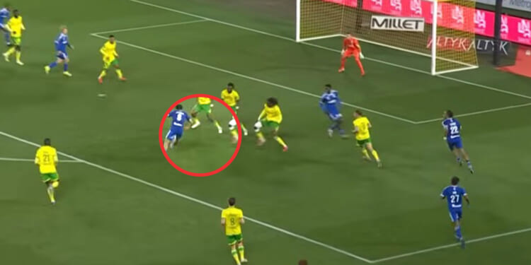 Watch former Man Utd starlet, 21, who Ten Hag sold for just £500k score incredible trivela goal in first start for club