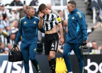 Newcastle star Sven Botman suffers horror 'facial fracture' in derby defeat to Sunderland and undergoes surgery