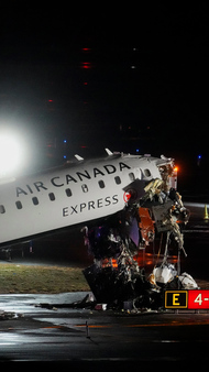 Chilling air traffic control audio released after fatal LaGuardia crash