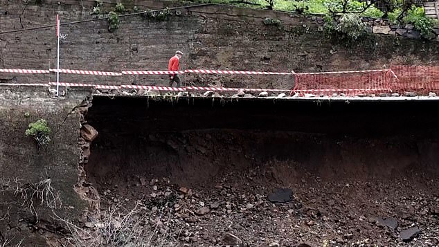 The forecast says the storms are due to ease between Wednesday and Thursday but this may change