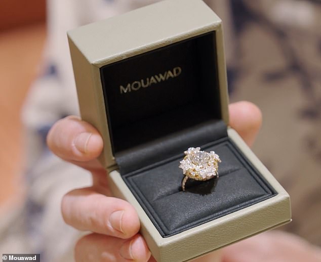 Daily Mail previously revealed that Sid had turned to luxury jeweller Mouawad to help him create the diamond ring also paid tribute to Kelly's late friend Joan Rivers