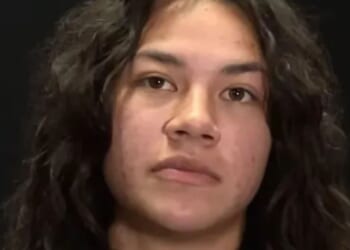 Boxer Isis Sio, 19, wakes from coma after brutal 1st round KO left her convulsing in ring