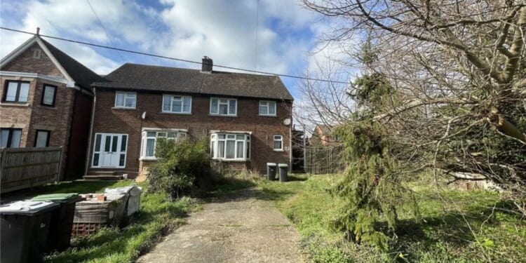 House is completely normal outside… but look in bedroom & you'll uncover current owner's odd obsession