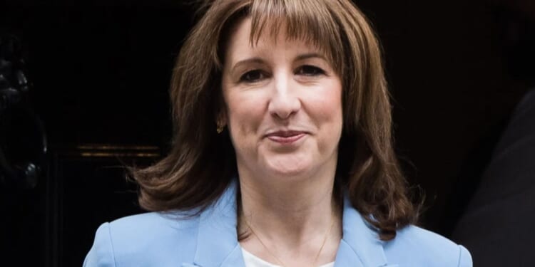 British firms can unlock £100 billion boost in artificial intelligence revolution, study shows