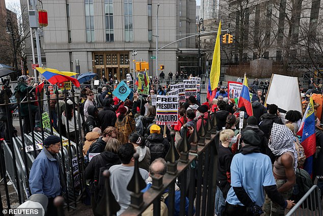 Supporters of the dictator were seen gathering outside the courthouse with flags and signs demanding his release