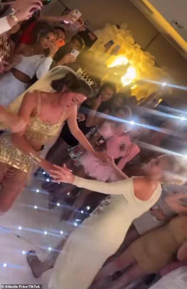 She also boogied the night away with her mum Paris, as videos of the sweet moment they danced together were also shared on TikTok