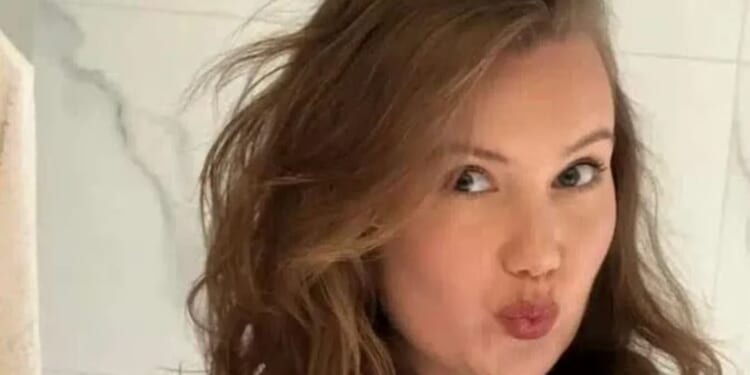 I quit the UK for an unexpected city & rake it in on my teacher's salary