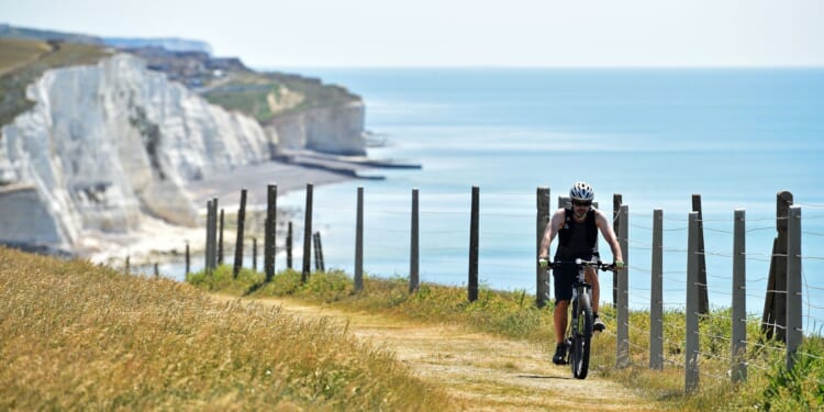 Five UK destinations with loads of cheap and FREE family attractions