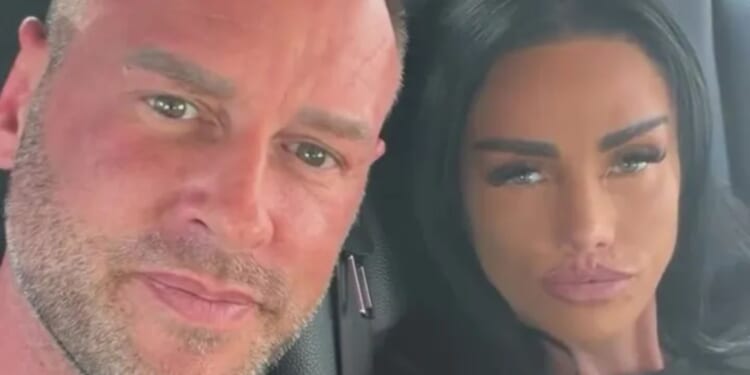 Katie Price shows off 'new engagement ring' from husband Lee Andrews after claims he used the old one with another woman