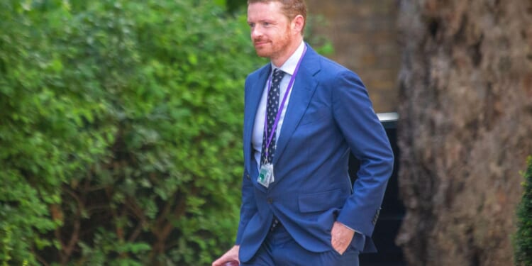 Morgan McSweeney 'had vanishing messages on some of his WhatsApps' in fresh blow to Mandelson Files