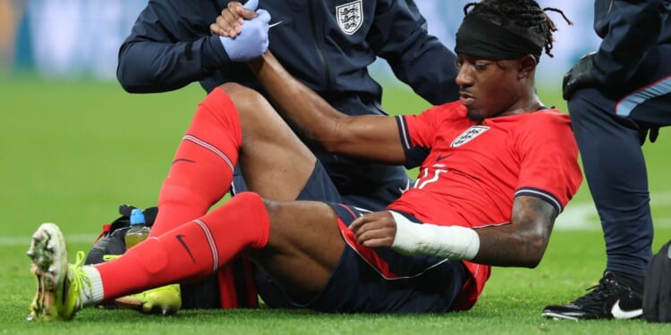 Arsenal fear TRIPLE injury blow as Declan Rice & Bukayo Saka quit England camp alongside two other Three Lions stars