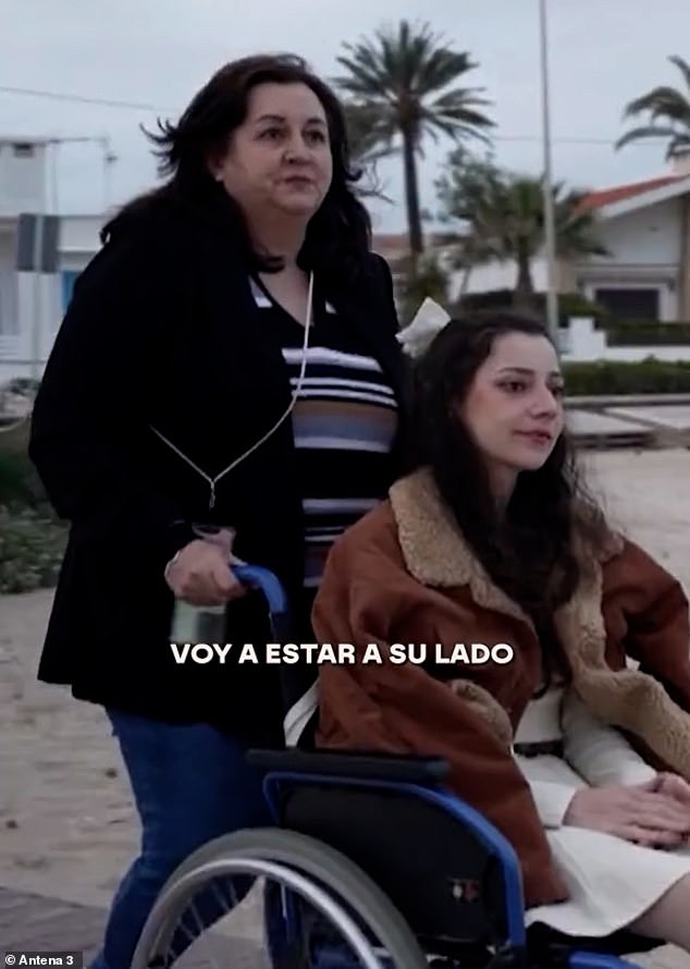 Her mother, Yolanda Ramos, said she wished she had a 'magic wand' to change her daughter's mind but said she 'respected' her daughters' decision