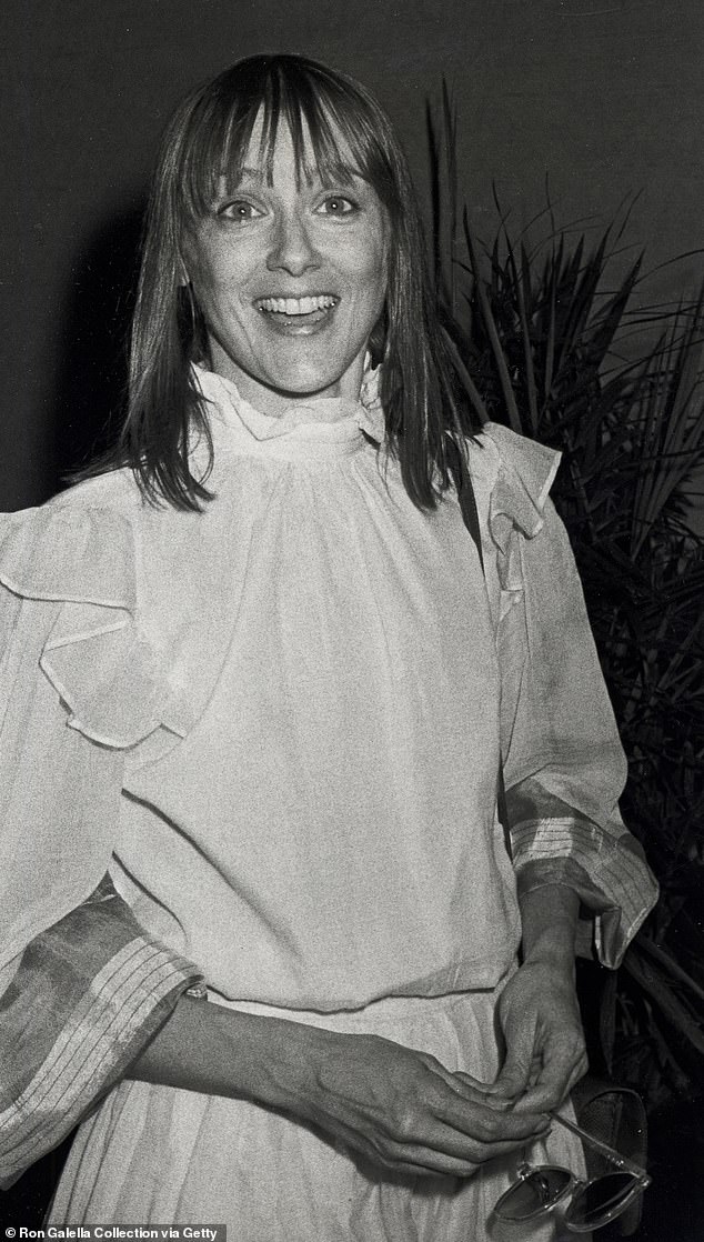 Mary Beth pictured in NYC in 1982, the year she and  William Hurt parted ways in their marriage