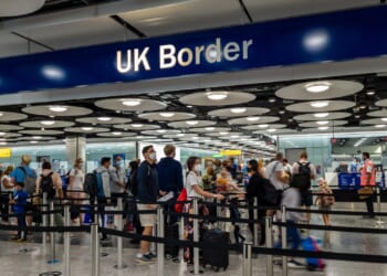 Starmer to be offered 'emergency brake' to stop influx of Europeans entering UK under new youth mobility scheme