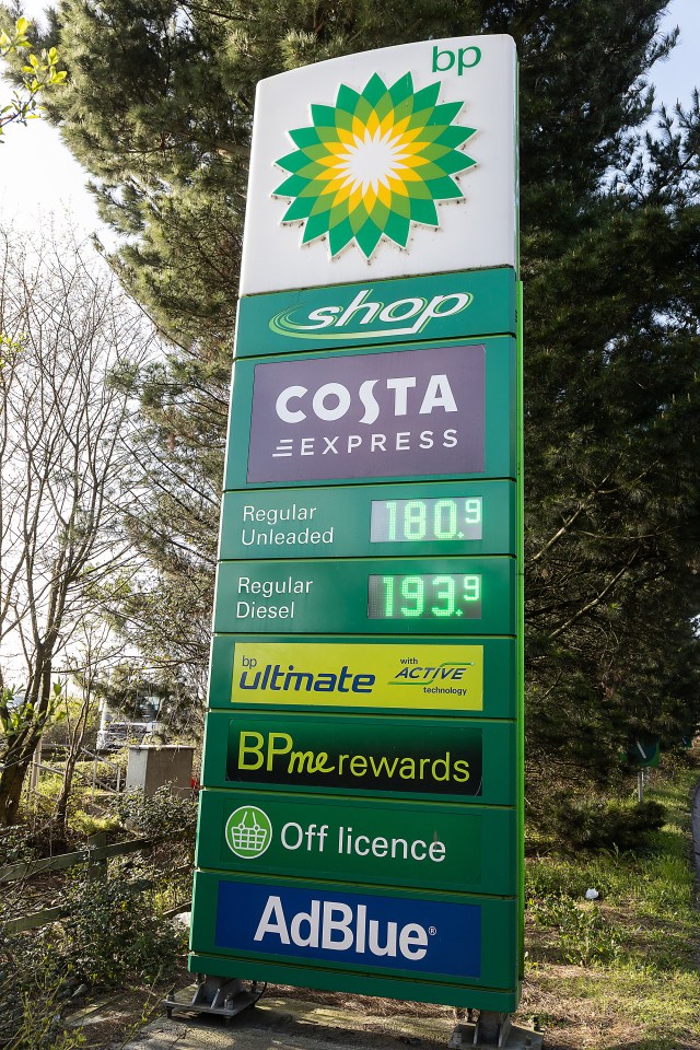 NINTCHDBPICT001070462500