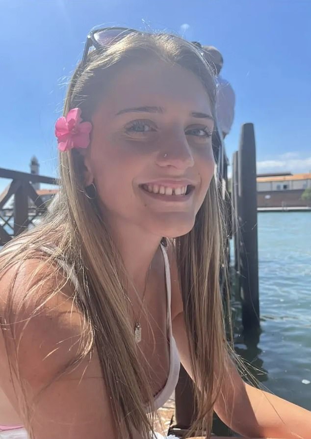 Juliette Kenny, 18, died just one day after first showing symptoms of meningitis