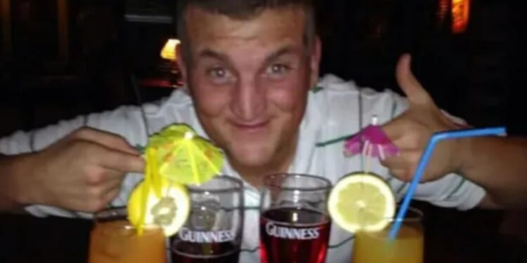 Brit, 36, died on holiday in Benidorm after taking overdose of drugs before flight to Spain