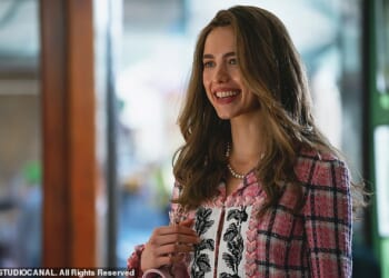 Pictured: Margaret Qualley as Julia Steinway in John Patton Ford' How To Make A Killing