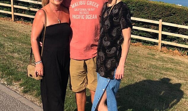 Laura Storr, 35, (right) has been left trapped in the Middle East awaiting urgent medical evacuation to the UK for a lung transplant