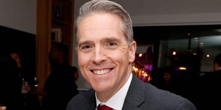 No word yet on whether CNN's Scott Jennings will accept the challenge.