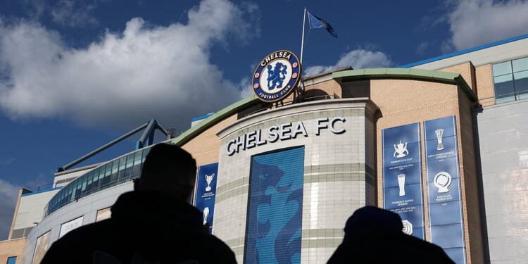 Chelsea vs Newcastle - Premier League LIVE: Latest score, team news and updates as Blues look to bounce back from midweek defeat