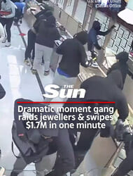 Dramatic moment gang raids jewellers & swipes $1.7M in one minute