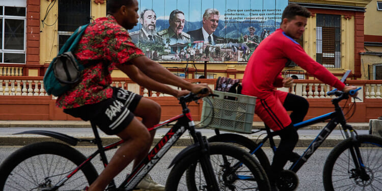 For the Trump administration, ‘taking Cuba’ would not be easy