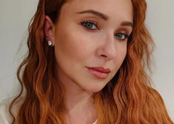 Hayden Panettiere sent fans into a frenzy once again as she unveiled her latest hair transformation after dying it red
