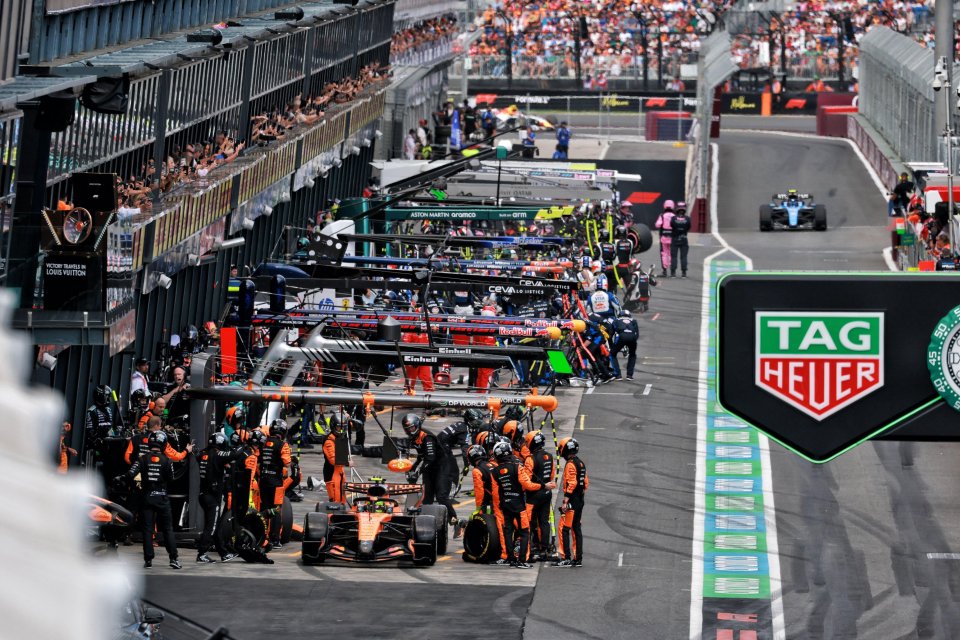 Melbourne, Australia. 08th Mar, 2026. Lando Norris (GBR) McLaren F1 Team MCL40 makes a pit stop. 08.03.2026. Formula 1 World Championship, Rd 1, Australian Grand Prix, Albert Park, Melbourne, Australia, Race Day. Credit: James Moy/Alamy Live News
