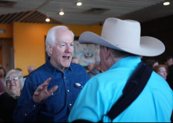 In Texas, a contentious Republican primary goes down to the wire