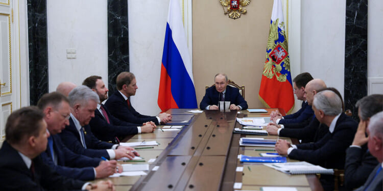 Iran war: Can Zelenskyy and Putin seize their opportunities?