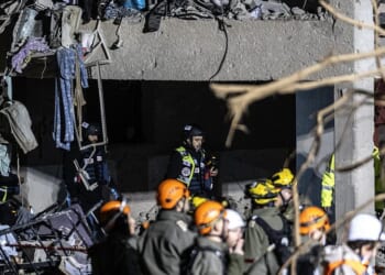 Iran war live: Tehran launches new wave of missiles towards Israel amid fears London under threat