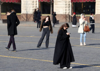 Is Russia set to oust Telegram and WhatsApp from its internet?