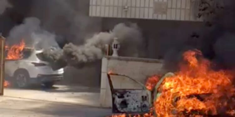 Israeli Settlers Carry out Pogrom in West Bank