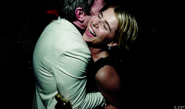 Naturally, things get wild at the Vanity Fair post-Oscars bash, as proven after Sunday night's Academy Awards in LA. Leading the way were Jessie Buckley and Paul Mescal