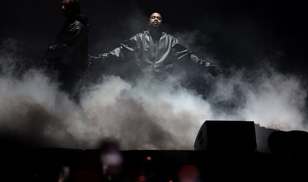 Kanye West has announced he will return to the stage in the UK for the first time in 11 years, with the rapper set to headline all three nights at Wireless Festival