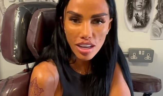 Katie Price revealed her new tattoo tribute to her husband Lee Andrews in her latest YouTube vlog uploaded on Tuesday.