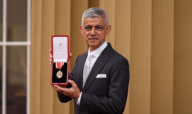 The Prime Minister is said to be considering a peerage for Sir Sadiq less than a year after he was knighted, in a bid to quieten a senior party figure unafraid to voice his differences