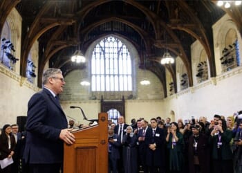 Keir Starmer made his latest attempt to wash his hands of the US president's military campaign in a speech to Muslims breaking Ramadan fast last night