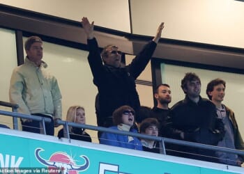 Liam and Noel Gallagher reunited for a rare public outing on Sunday as they celebrated Manchester City¿s Carabao Cup final win at Wembley