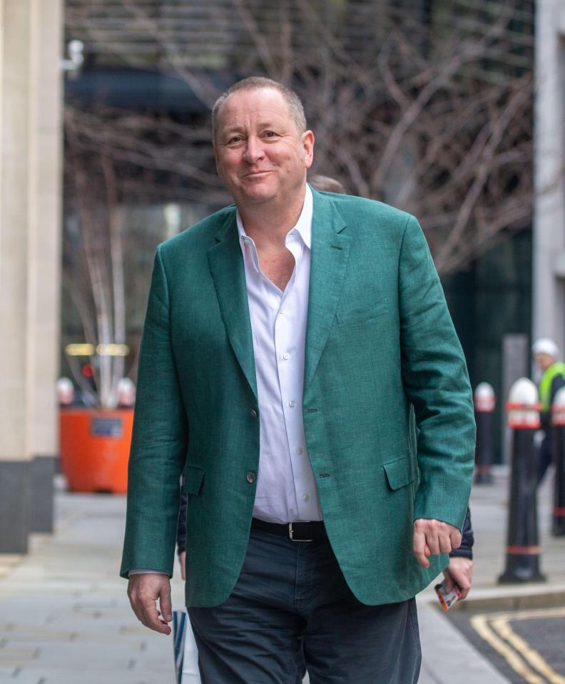 London, England, UK. 23rd Feb, 2024. MIKE ASHLEY, The Frasers Group boss, arrives at High Court as he sues Morgan Stanley. (Credit Image: ¿ Tayfun Salci/ZUMA Press Wire) EDITORIAL USAGE ONLY! Not for Commercial USAGE!