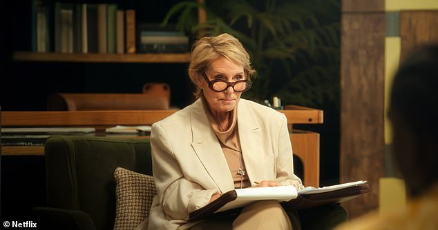 The pair sat down on therapist Karen Doherty's couch to address income inequality that was driving a wedge between them - with teacher Yasmin earning twice as much as her partner of five years