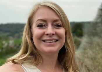 Moment 'murdered' Microsoft executive Jennifer Symonds is seen going into a restaurant - just hours before her body was found drowned by an upmarket private members' club on the Thames