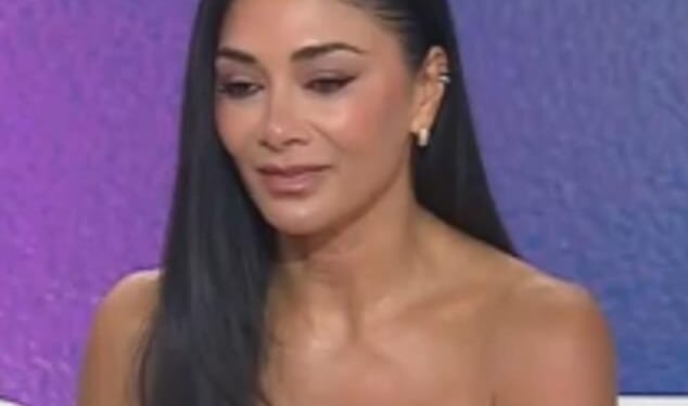 Nicole Scherzinger froze when she was probed on the Pussycat Dolls reunion line-up
